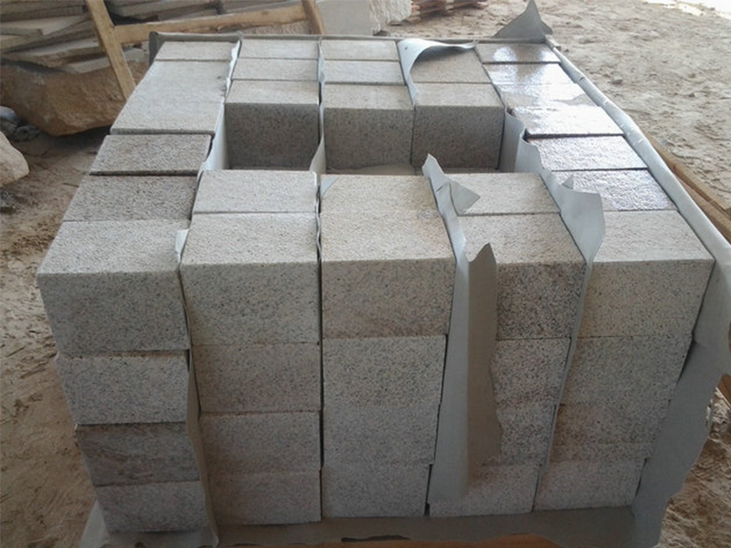 G682 Yellow Granite Cubes Outdoor Gardern Pavers-1