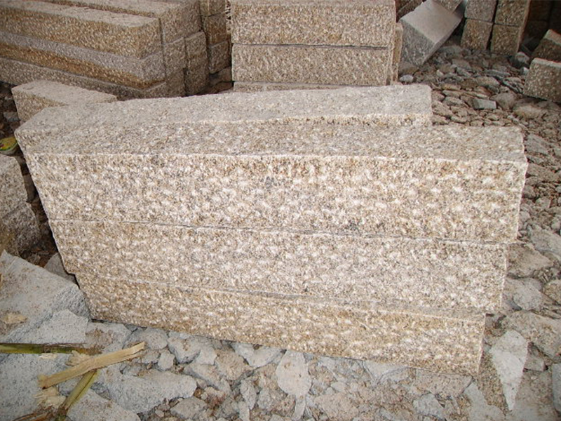 Flamed Finish G682 Granite Outdoor Garden Stone-1