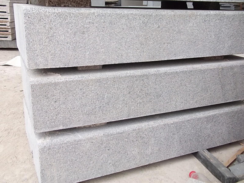 G654 Dark Grey Granite Steps Honed Finish For Sale-1