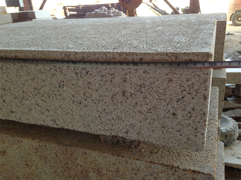 G682 Yellow China Granite Steps For Public Place-3