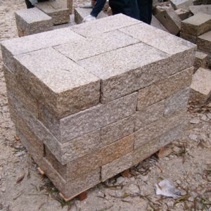 G682 Yellow Granite Exterior Wall Stone-3