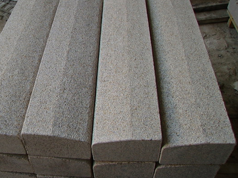 G682 Yellow Honed Finish Granite Kerbstone-4